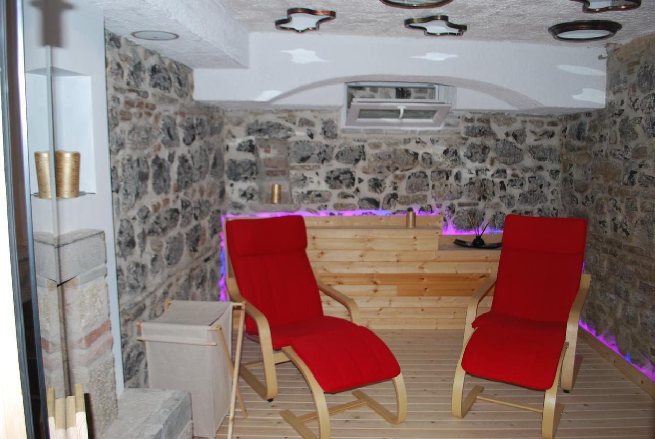 Hotel Vila Sigal קורצ'ה מראה חיצוני תמונה