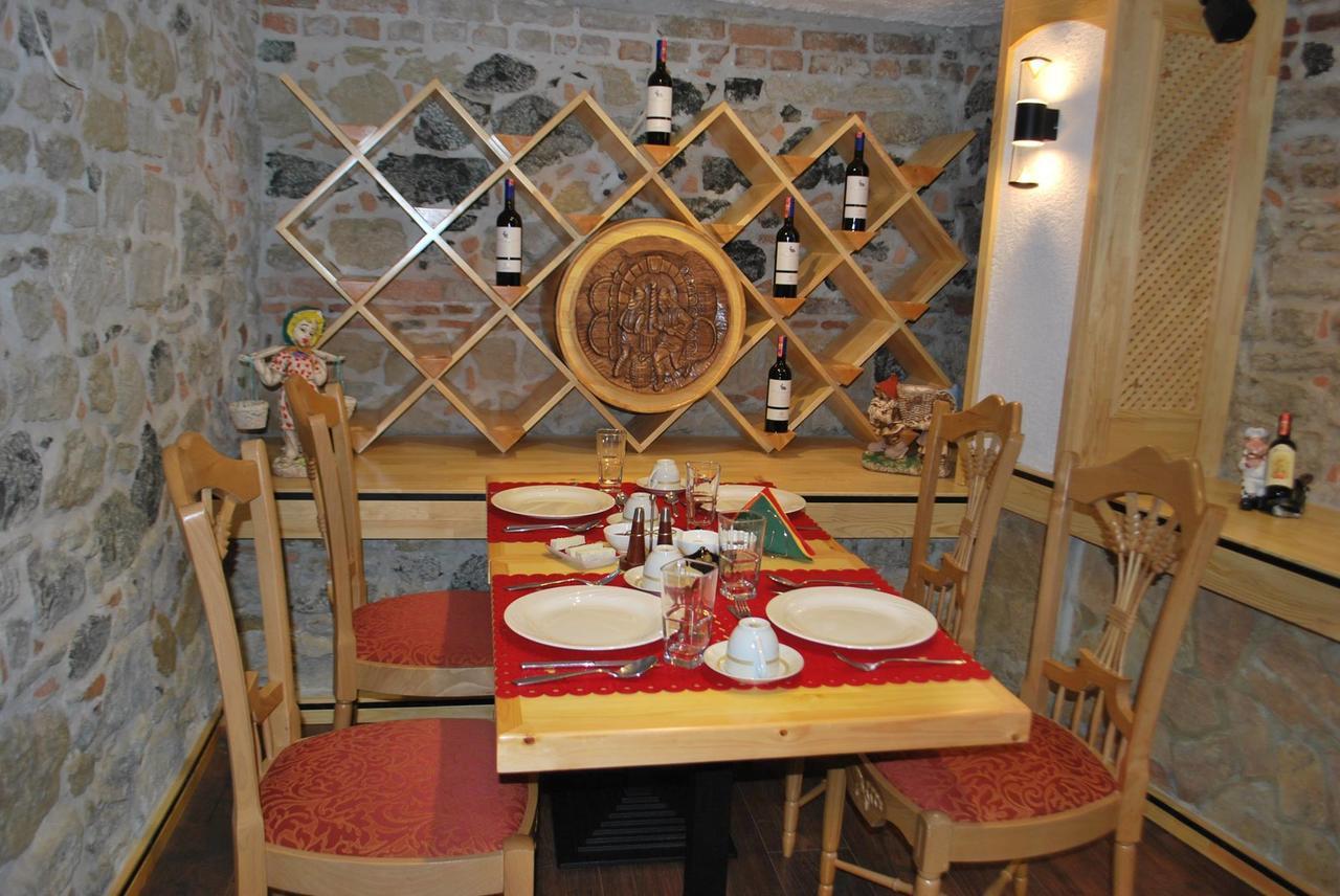 Hotel Vila Sigal קורצ'ה מראה חיצוני תמונה